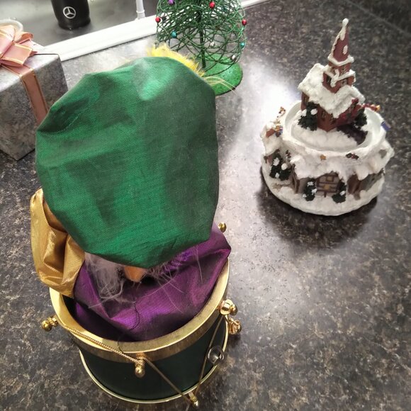 Neiman Marcus 70's & 80's Christmas Figurines Sculptures & Musicals RARE LOT - Picture 11 of 11